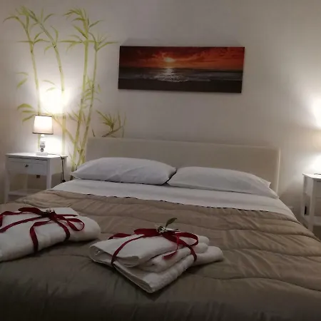 La Casa Del Melograno Hébergement de vacances *